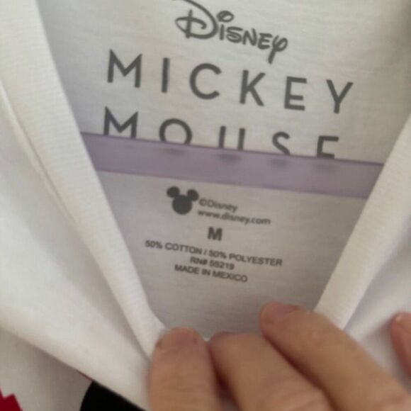 Disney Mickey Mouse T Shirt Sz M - Picture 2 of 3